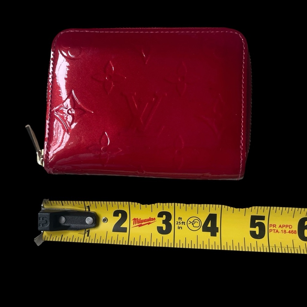 Louis Vuitton Vernis Zippy Coin Purse Pomme D’Amour Red Wallet - Picture 13 of 16